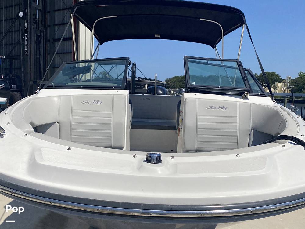 Slide: The Image of Sea Ray SPX 190 2020 - 15469567