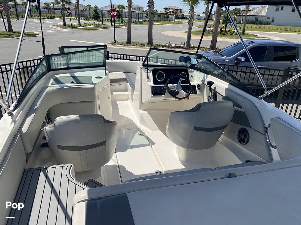 Slide: The Image of Sea Ray SPX 190 2020 - 15469573