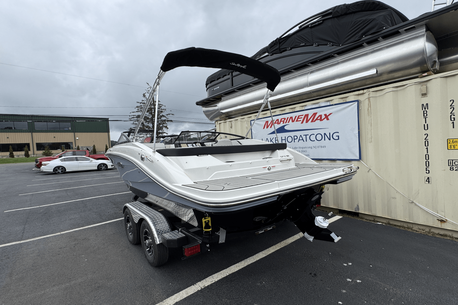 Slide: The Image of Sea Ray SPX 190 2025 - 14