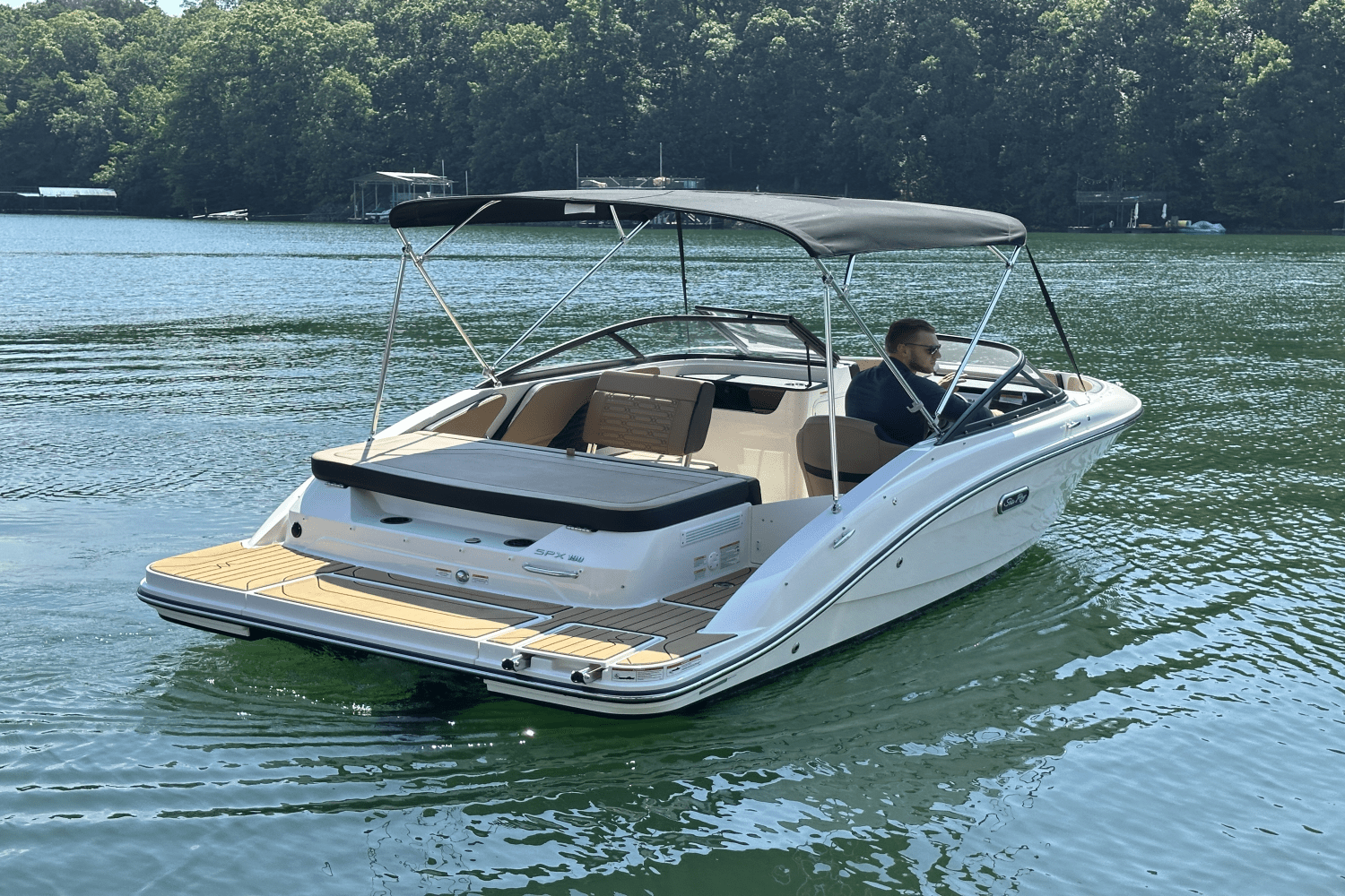 Slide: The Image of Sea Ray SPX 190 2025 - 14