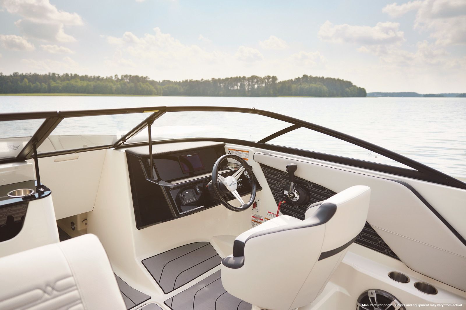 Slide: The Image of Sea Ray SPX 190 2025 - 20