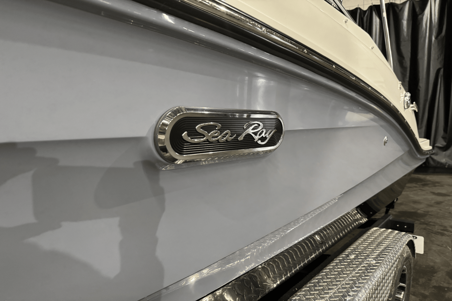 Slide: The Image of Sea Ray SPX 190 2025 - 3