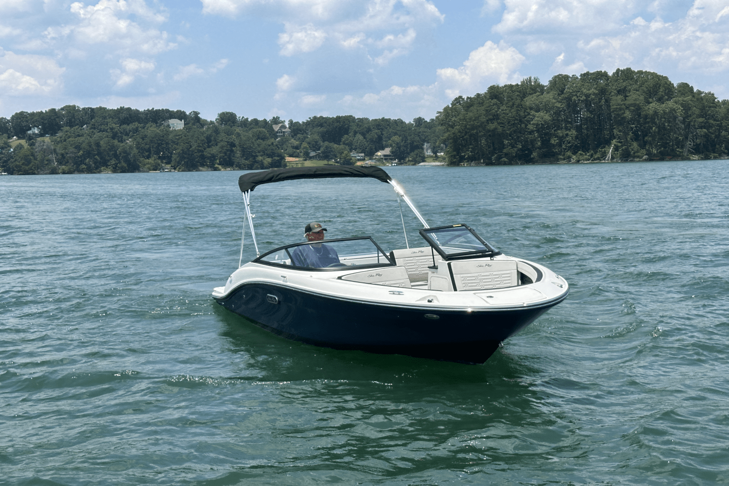 Slide: The Image of Sea Ray SPX 190 2025 - 3