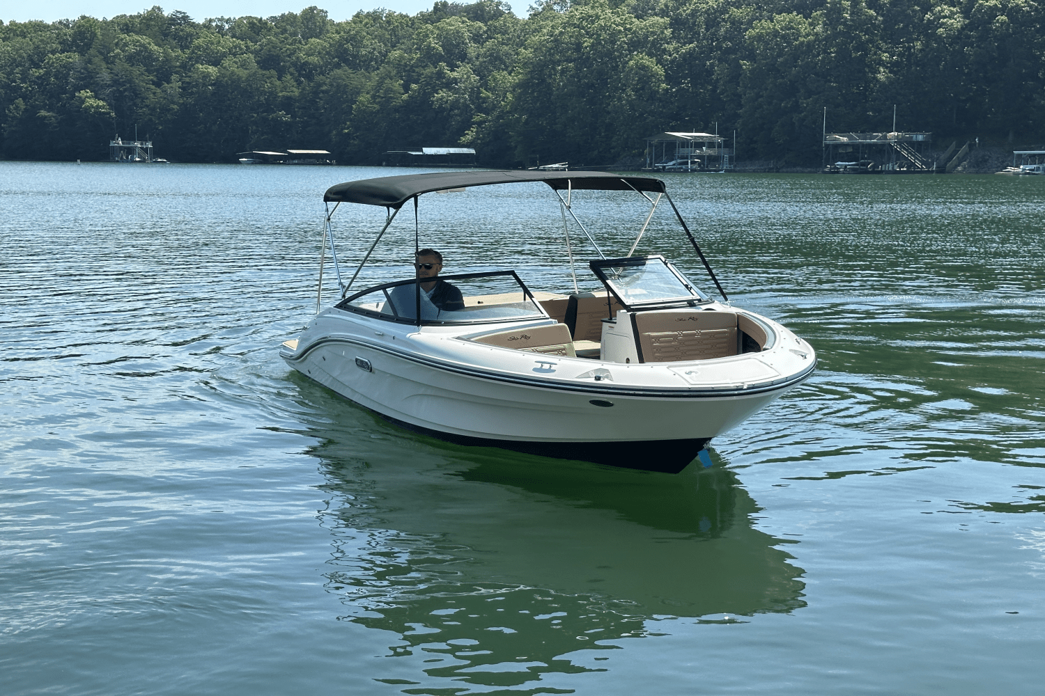 Slide: The Image of Sea Ray SPX 190 2025 - 7