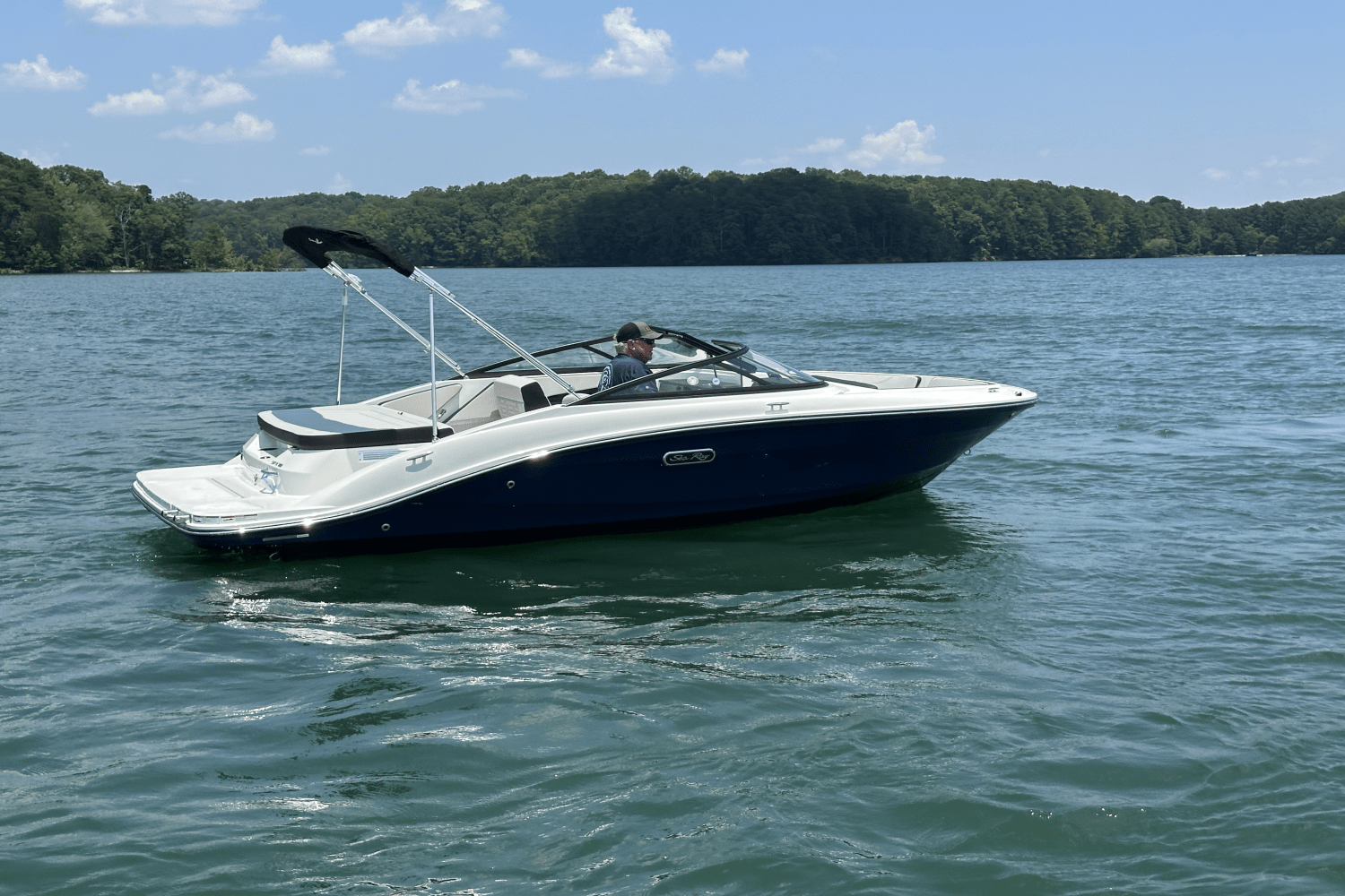 Slide: The Image of Sea Ray SPX 190 2025 - 7