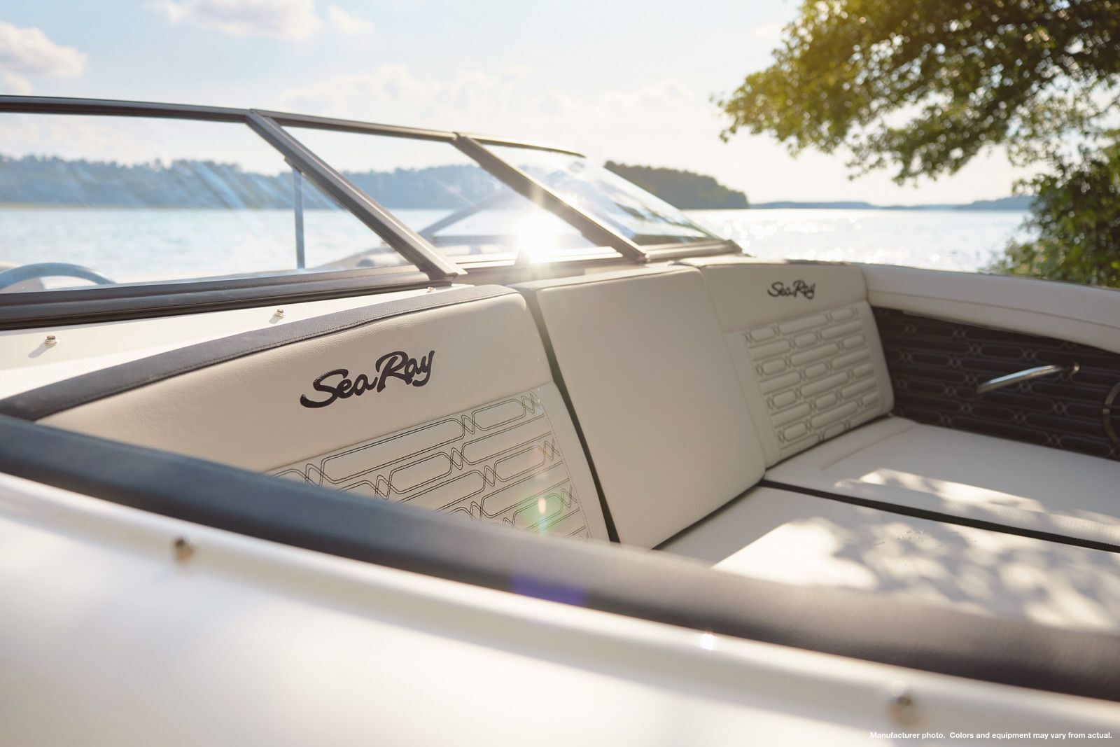 Slide: The Image of Sea Ray SPX 190 2025 - 9