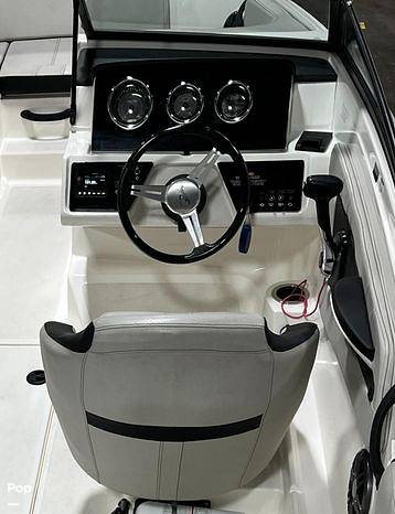 Slide: The Image of Sea Ray SPX 190 I/O 2022 - 15265612