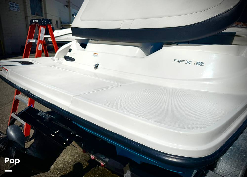 Slide: The Image of Sea Ray SPX 190 I/O 2022 - 15325243
