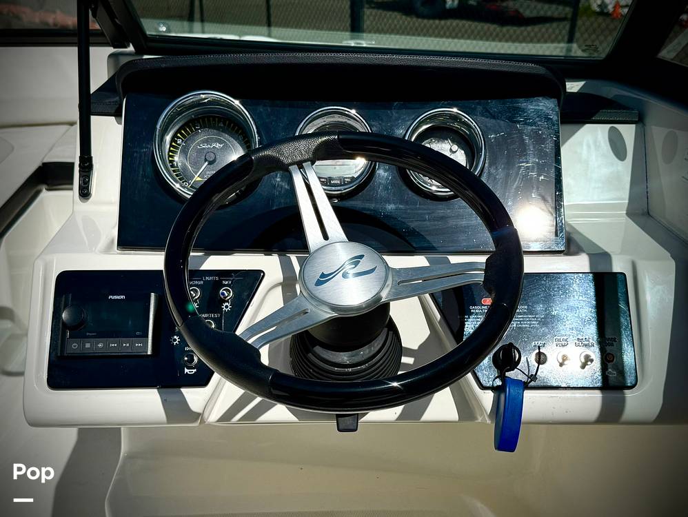 Slide: The Image of Sea Ray SPX 190 I/O 2022 - 15325248