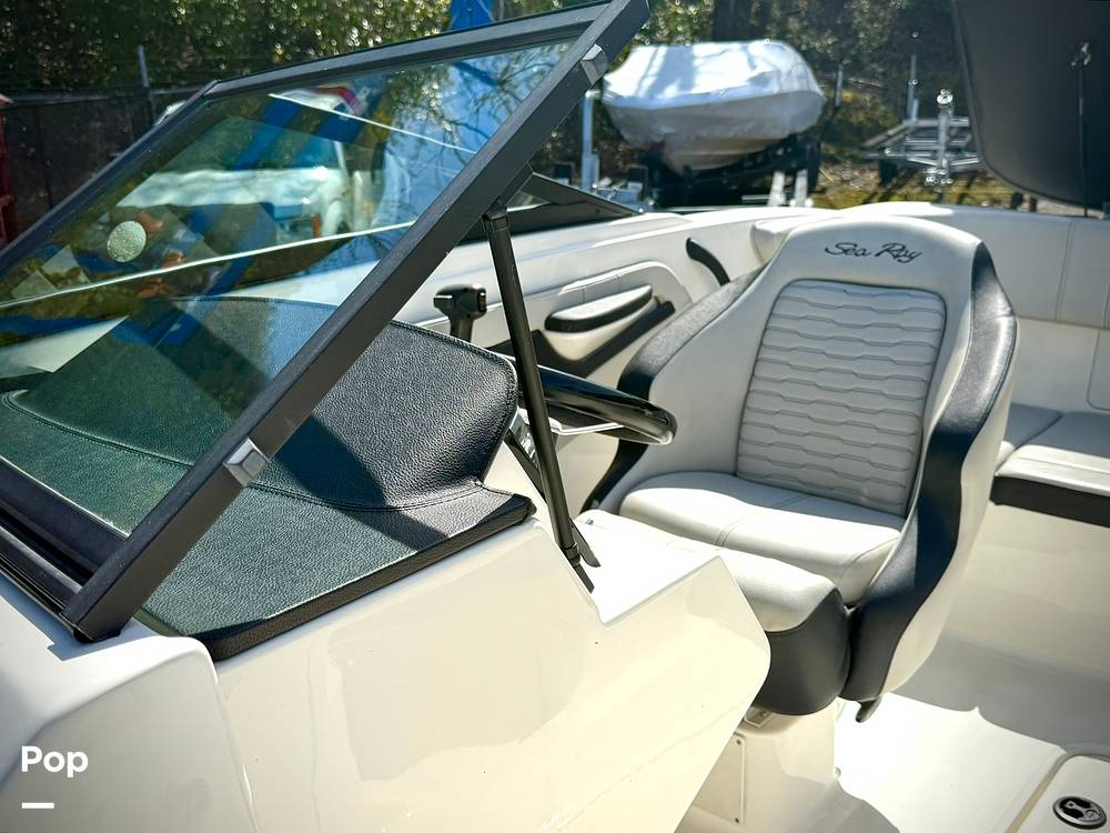 Slide: The Image of Sea Ray SPX 190 I/O 2022 - 15325251