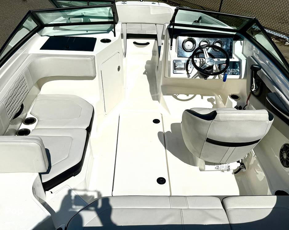 Slide: The Image of Sea Ray SPX 190 I/O 2022 - 15325255