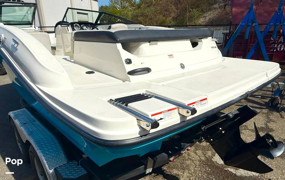 Slide: The Image of Sea Ray SPX 190 I/O 2022 - 15325272