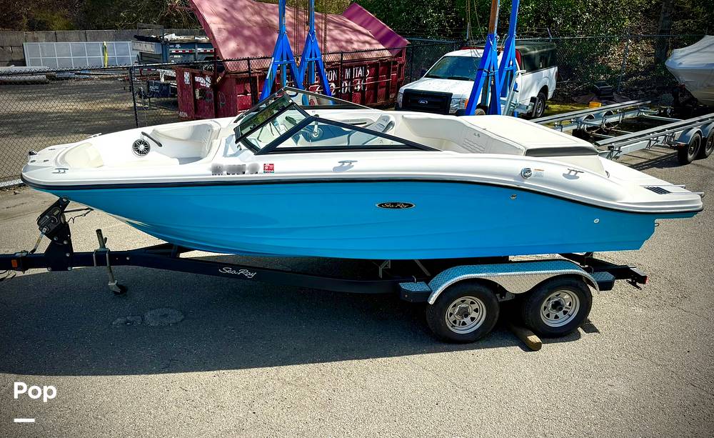 Slide: The Image of Sea Ray SPX 190 I/O 2022 - 15325277
