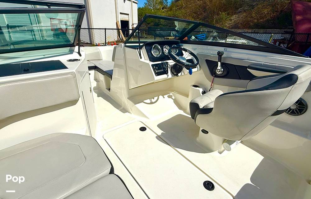 Slide: The Image of Sea Ray SPX 190 I/O 2022 - 15325279