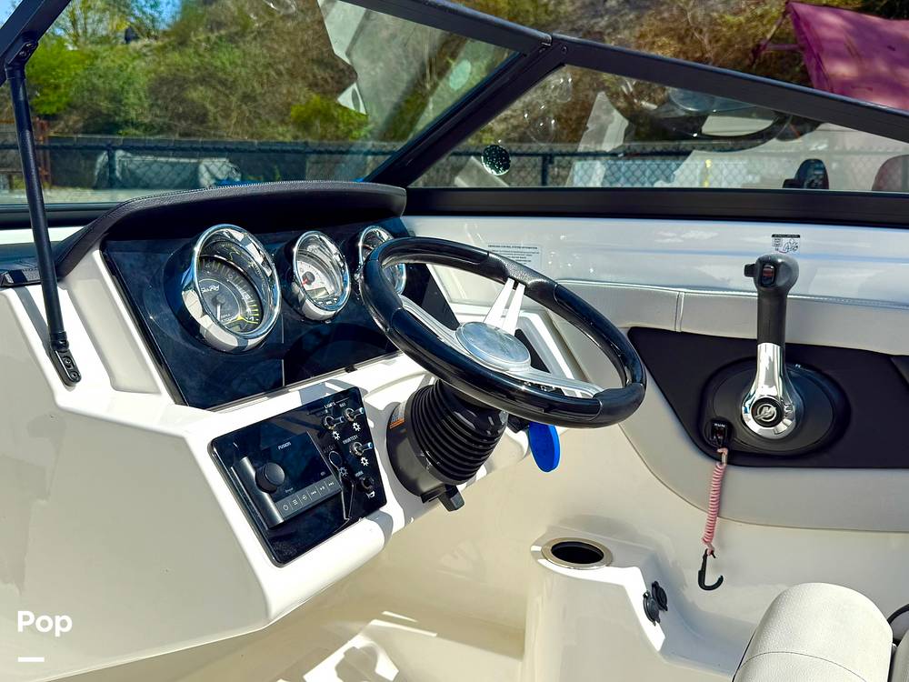 Slide: The Image of Sea Ray SPX 190 I/O 2022 - 15325281