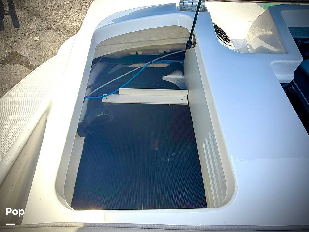 Slide: The Image of Sea Ray SPX 190 I/O 2022 - 15325284