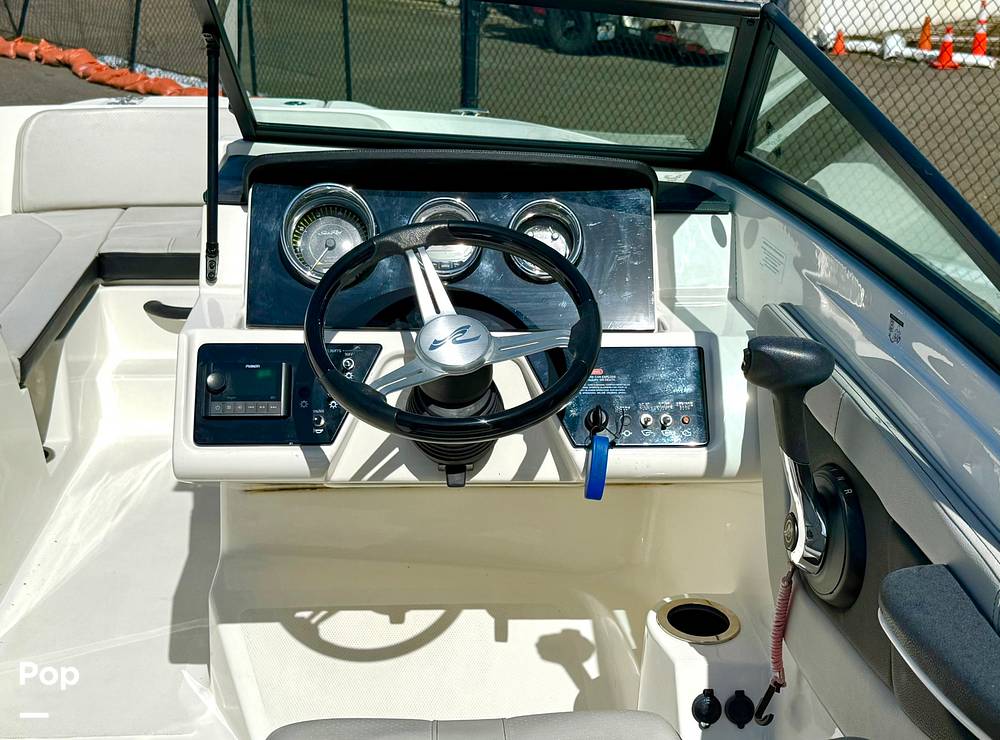 Slide: The Image of Sea Ray SPX 190 I/O 2022 - 15325290