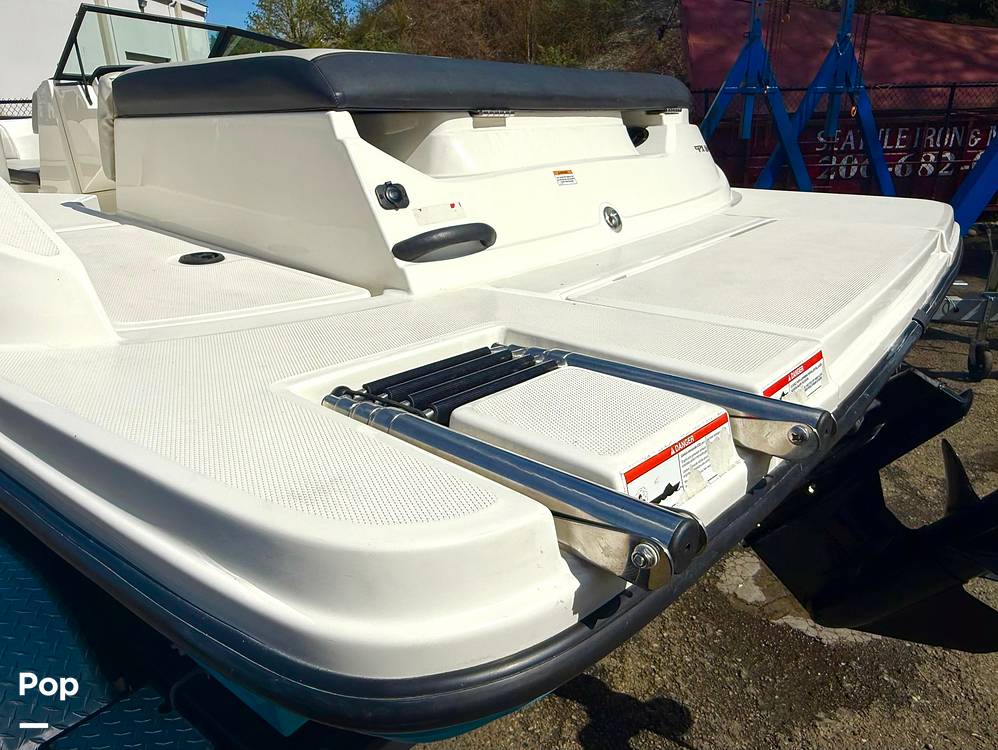 Slide: The Image of Sea Ray SPX 190 I/O 2022 - 15325296