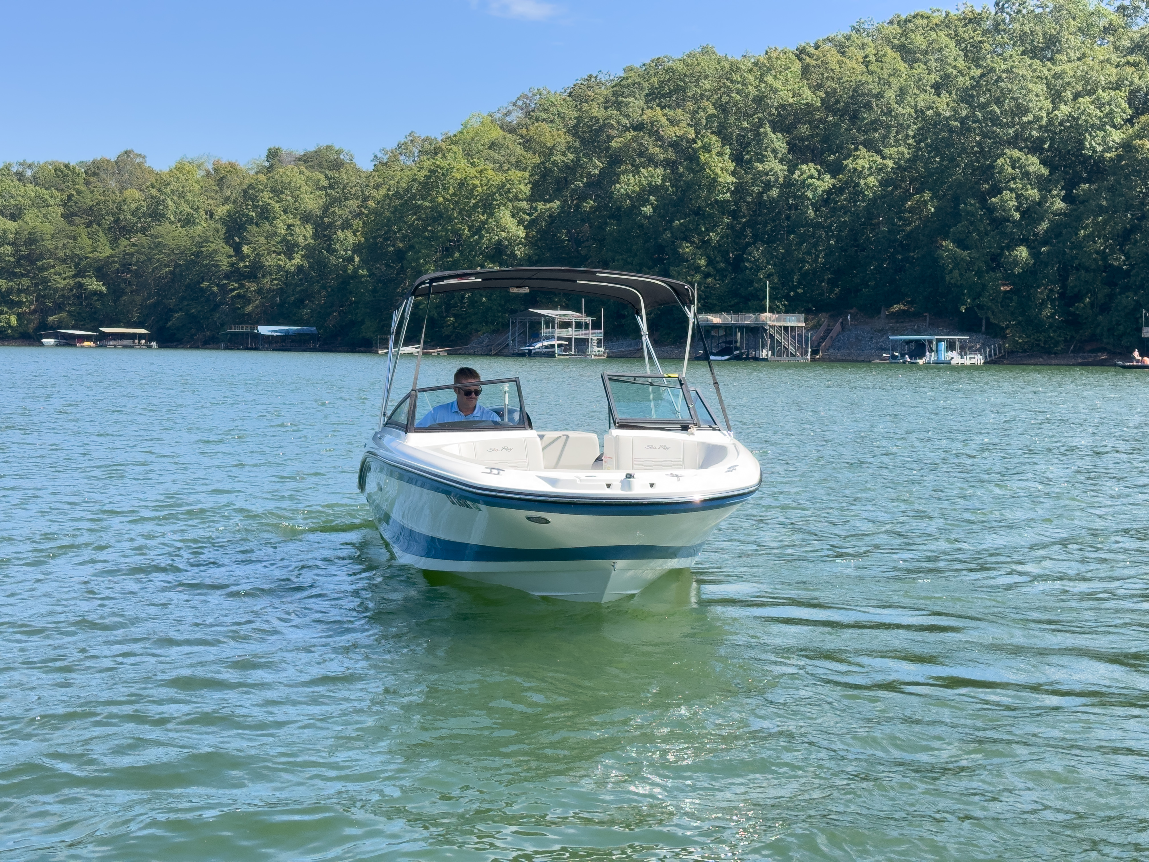 Slide: The Image of Sea Ray SPX 190 OB 2022 - 2