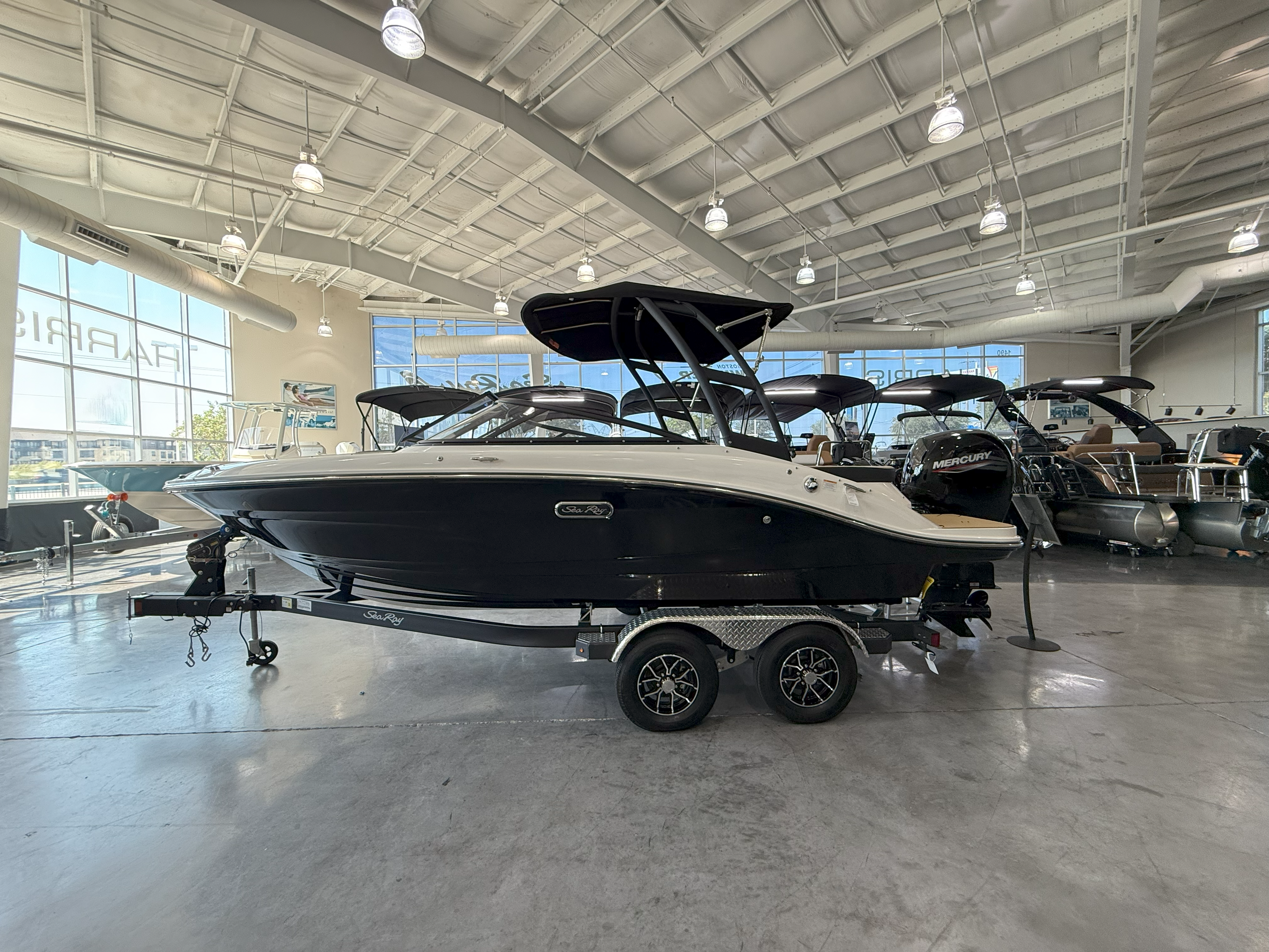 Slide: The Image of Sea Ray SPX 190 Outboard 2025 - 0