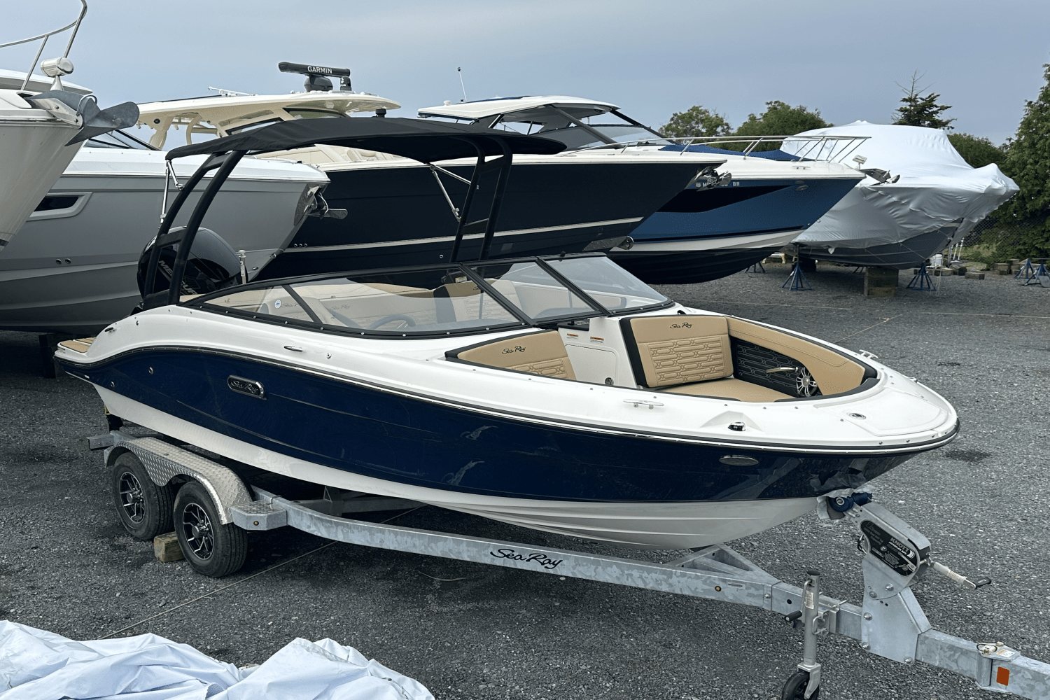 Slide: The Image of Sea Ray SPX 190 Outboard 2025 - 0