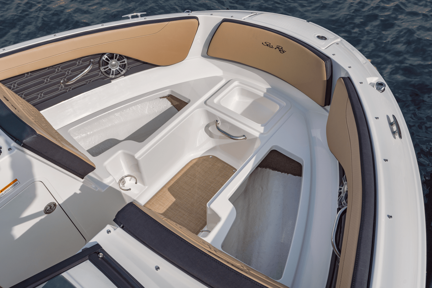 Slide: The Image of Sea Ray SPX 190 Outboard 2025 - 13