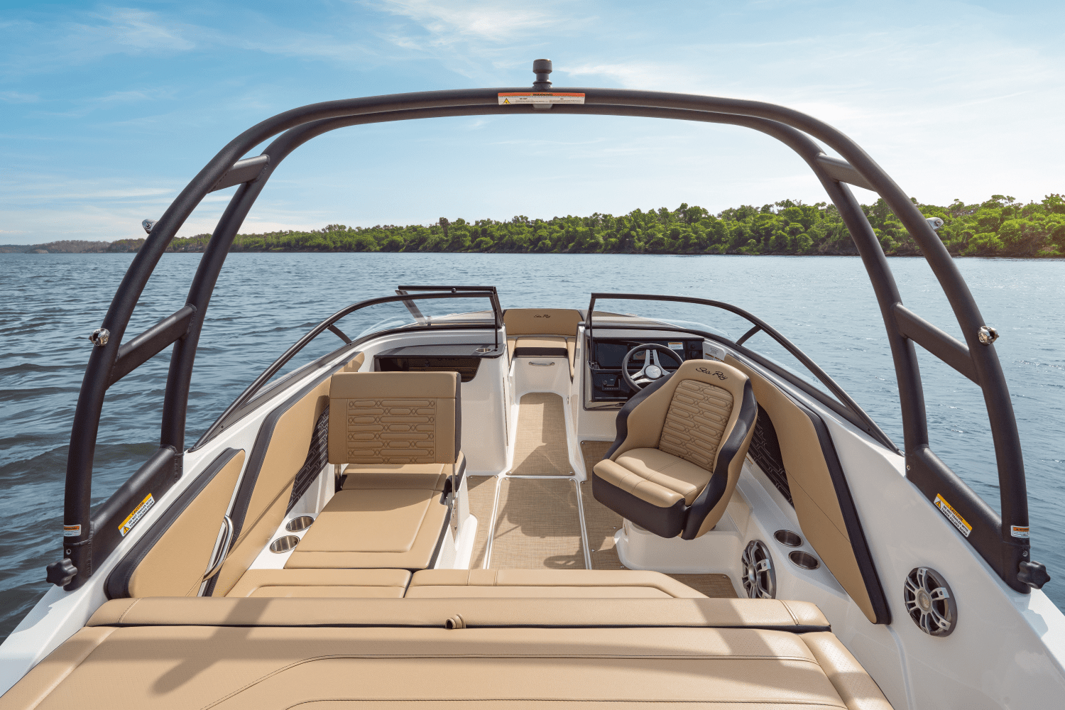 Slide: The Image of Sea Ray SPX 190 Outboard 2025 - 17