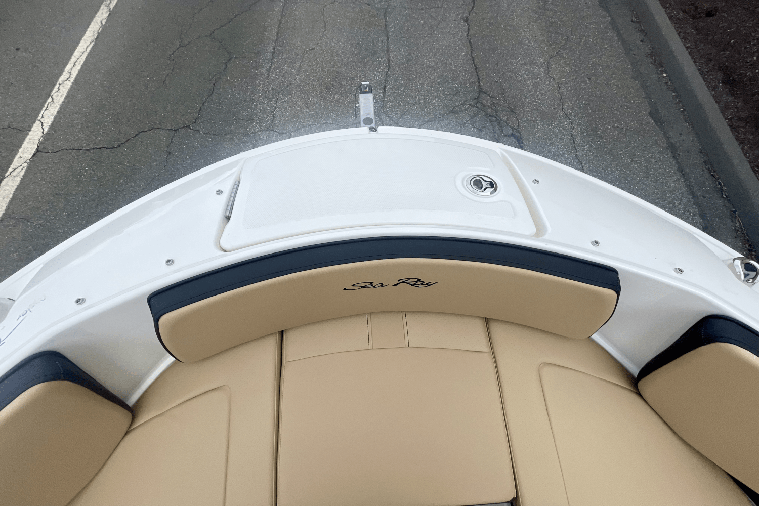 Slide: The Image of Sea Ray SPX 190 Outboard 2025 - 20