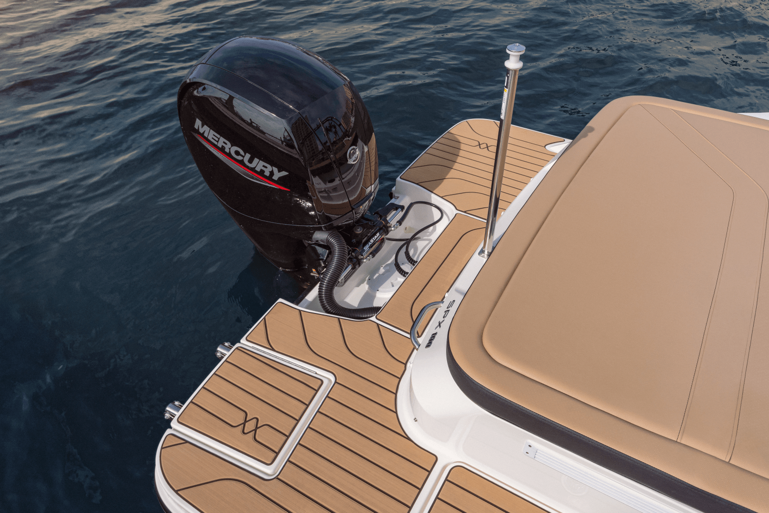 Slide: The Image of Sea Ray SPX 190 Outboard 2025 - 25