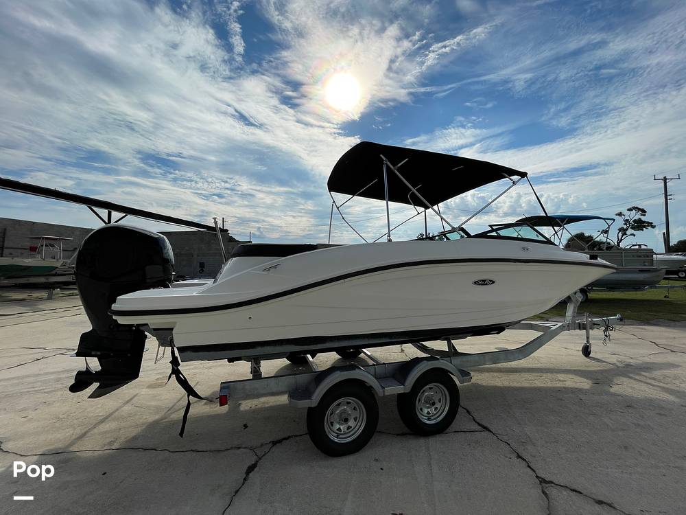 Slide: The Image of Sea Ray SPX210 2022 - 14450542