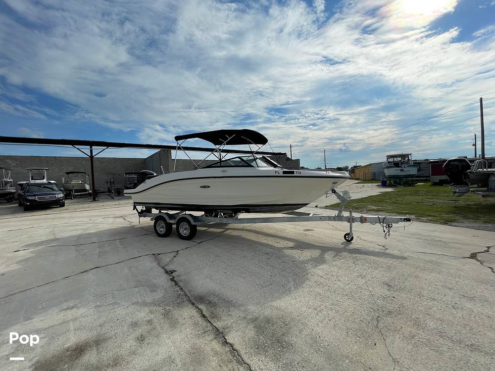 Slide: The Image of Sea Ray SPX210 2022 - 14450545