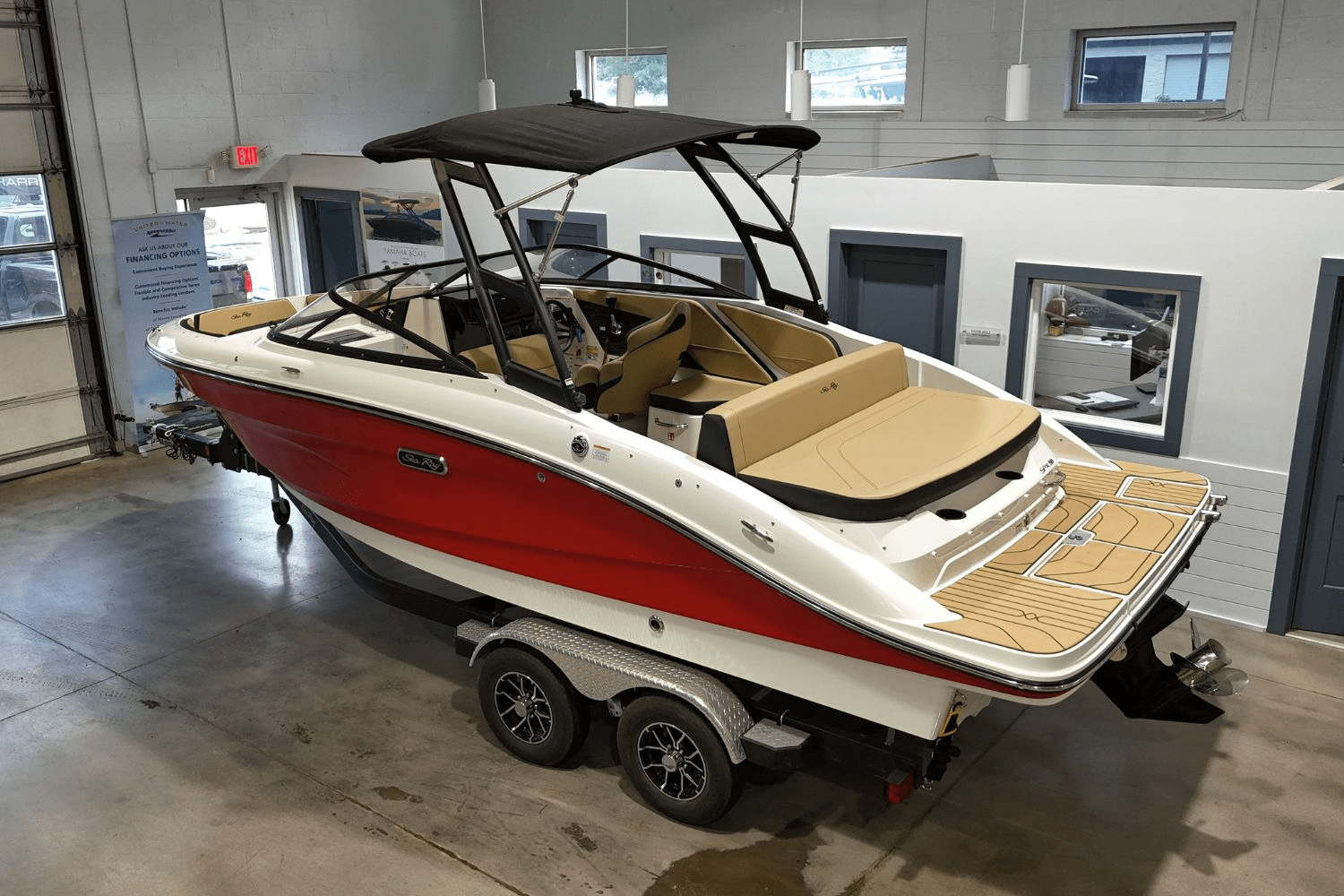 Slide: The Image of Sea Ray SPX 210 2025 - 3