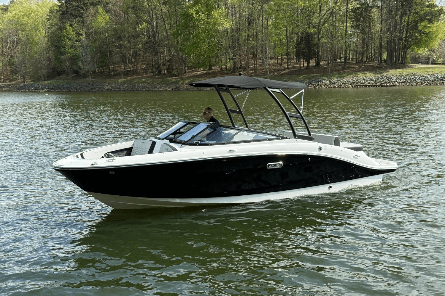 Slide: The Image of Sea Ray SPX 210 2025 - 5