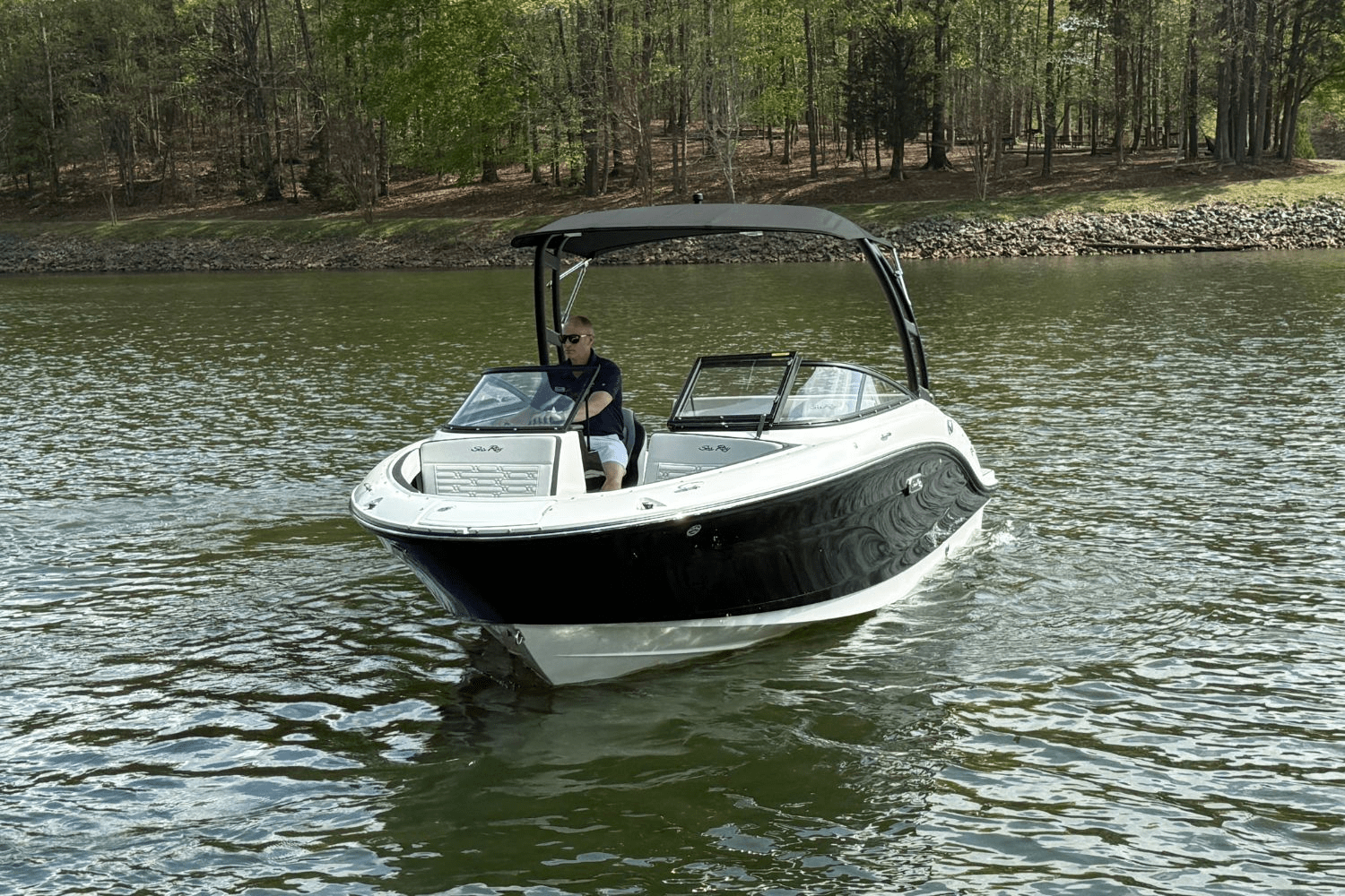 Slide: The Image of Sea Ray SPX 210 2025 - 6