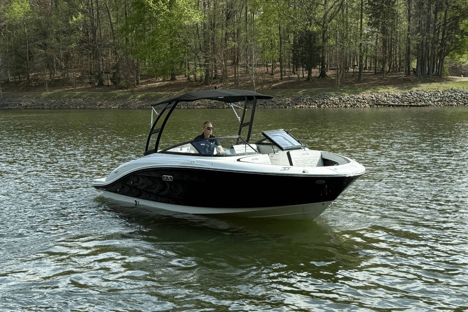 Slide: The Image of Sea Ray SPX 210 2025 - 7