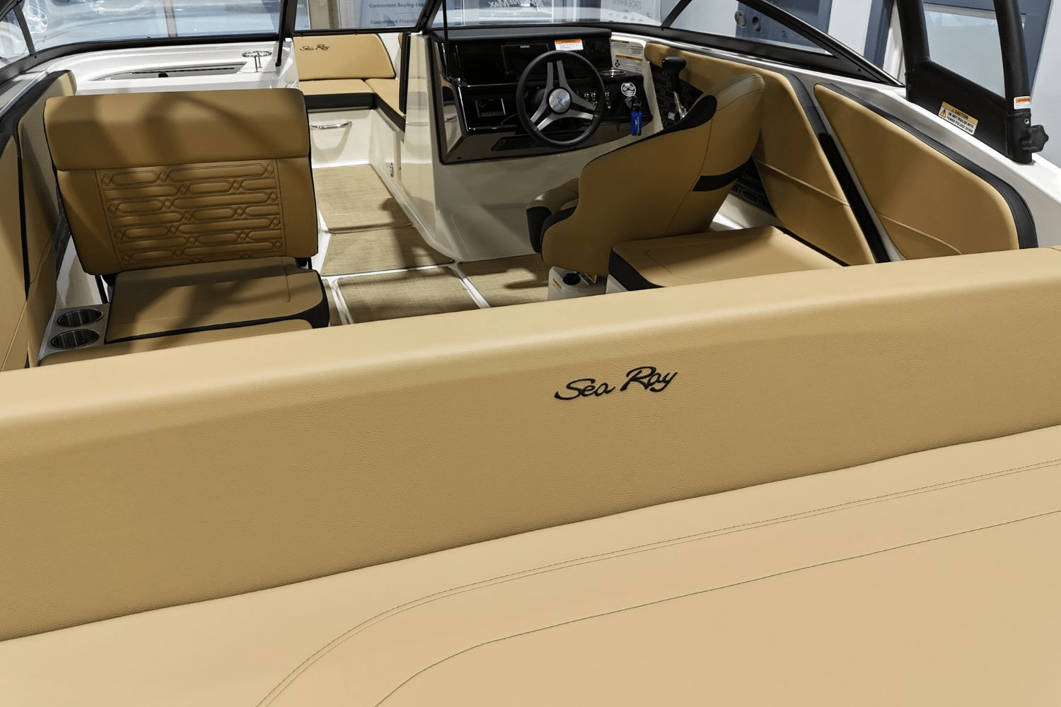 Slide: The Image of Sea Ray SPX 210 2025 - 7