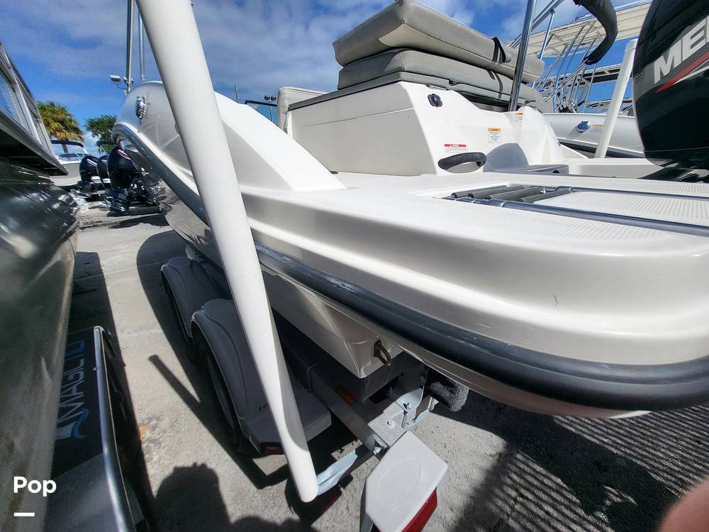 Slide: The Image of Sea Ray SPX 210 OB 2020 - 14884840