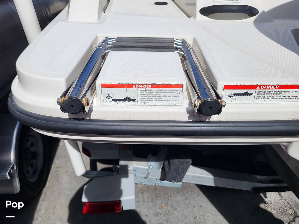 Slide: The Image of Sea Ray SPX 210 OB 2020 - 14884881