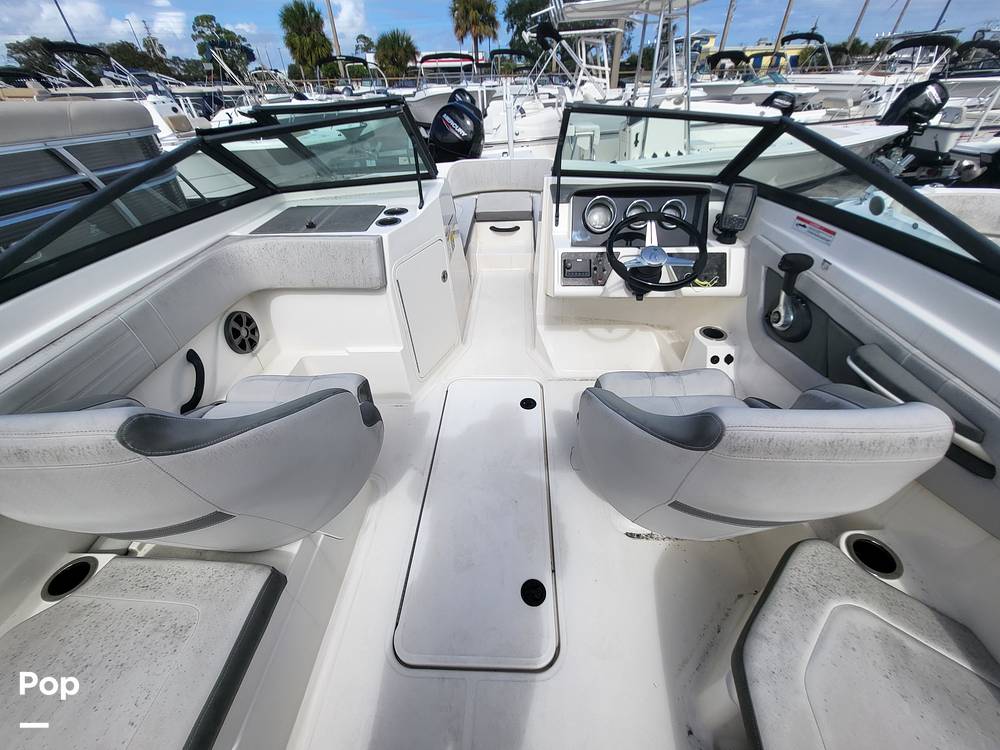 Slide: The Image of Sea Ray SPX 210 OB 2020 - 14885343