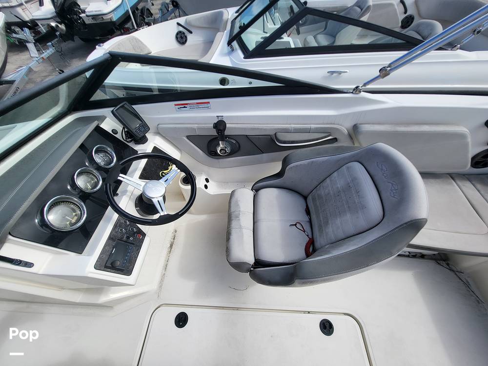 Slide: The Image of Sea Ray SPX 210 OB 2020 - 14885345