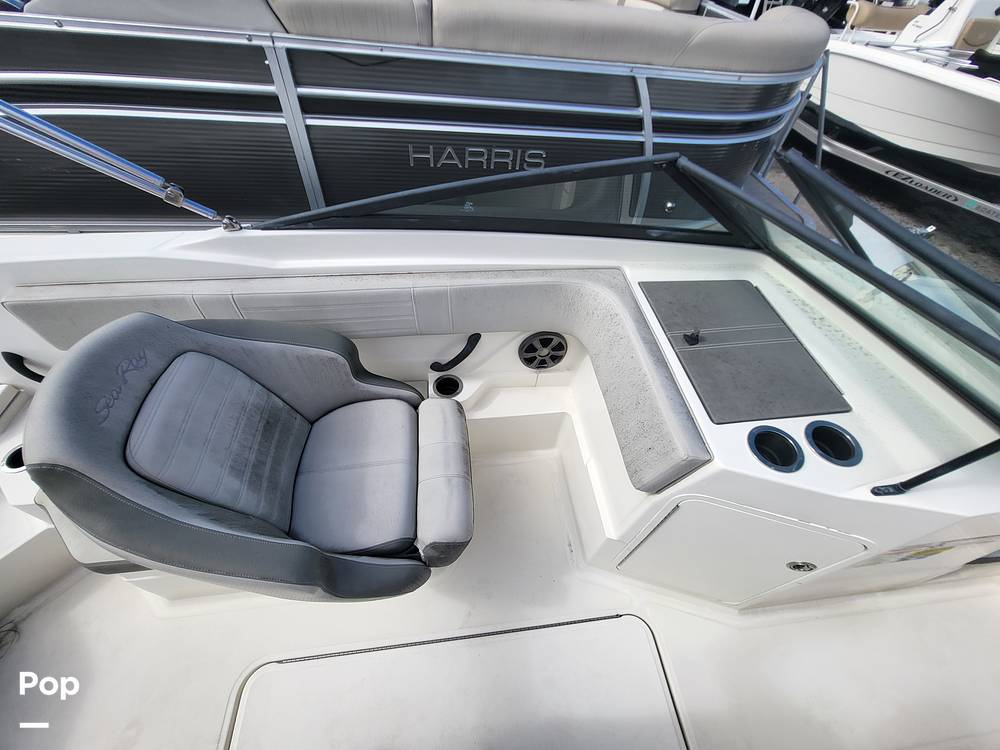 Slide: The Image of Sea Ray SPX 210 OB 2020 - 14885347