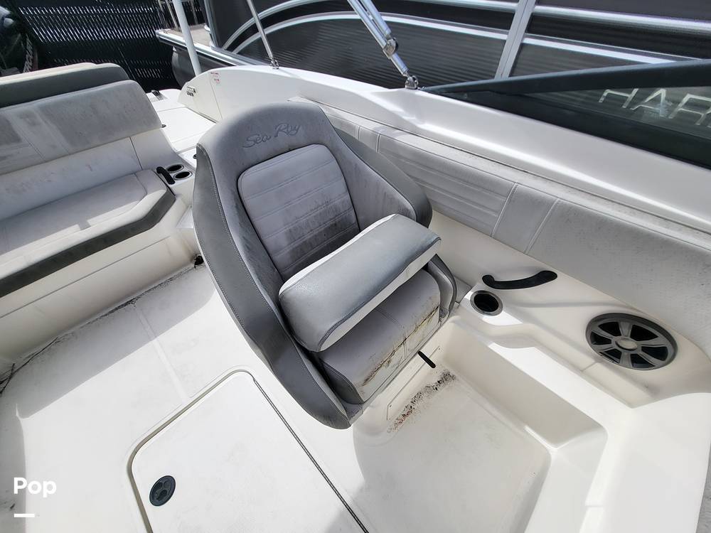 Slide: The Image of Sea Ray SPX 210 OB 2020 - 14885372