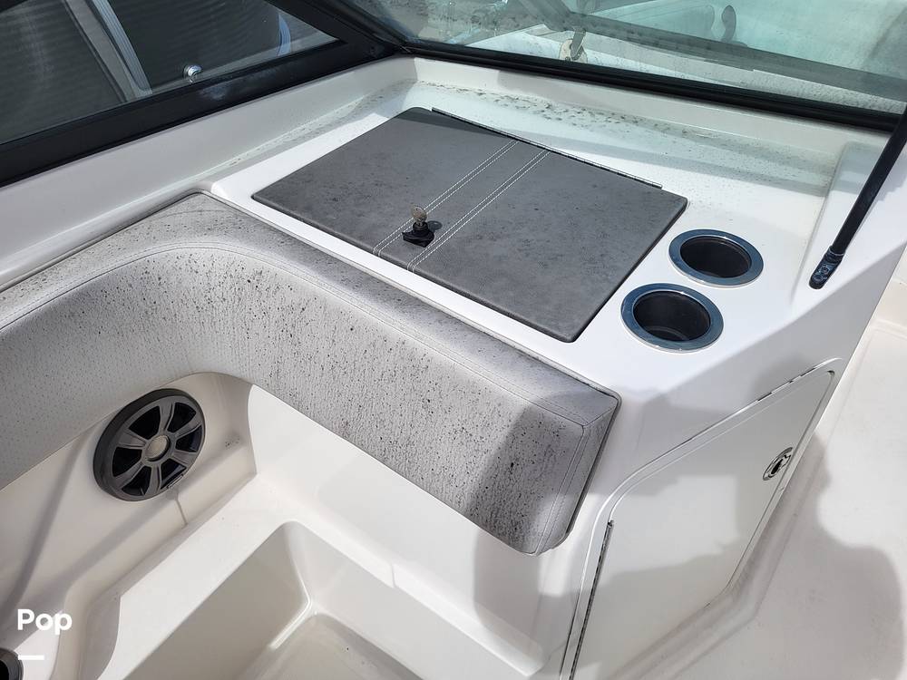 Slide: The Image of Sea Ray SPX 210 OB 2020 - 14885373