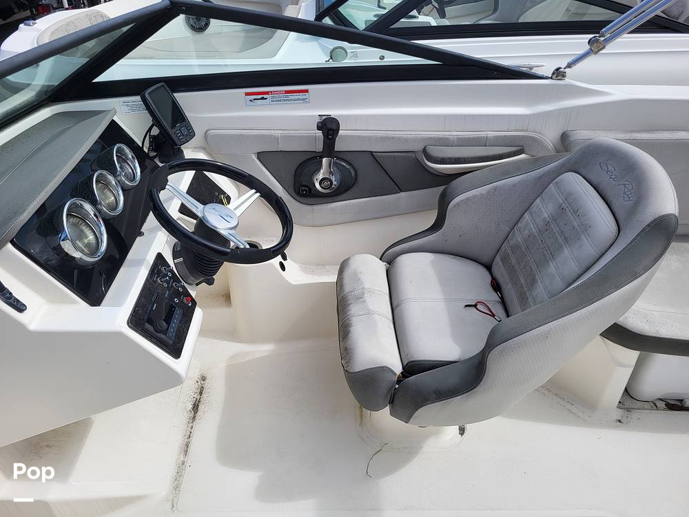 Slide: The Image of Sea Ray SPX 210 OB 2020 - 14885374