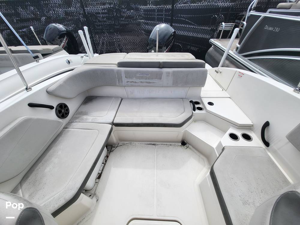 Slide: The Image of Sea Ray SPX 210 OB 2020 - 14885387