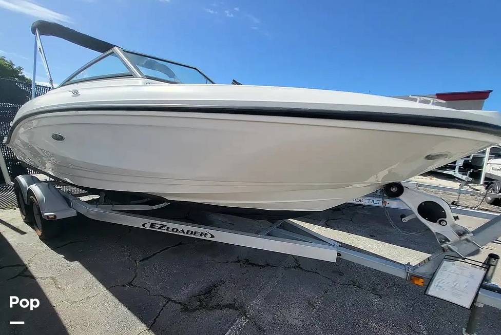 Slide: The Image of Sea Ray SPX 210 OB 2020 - 14887623