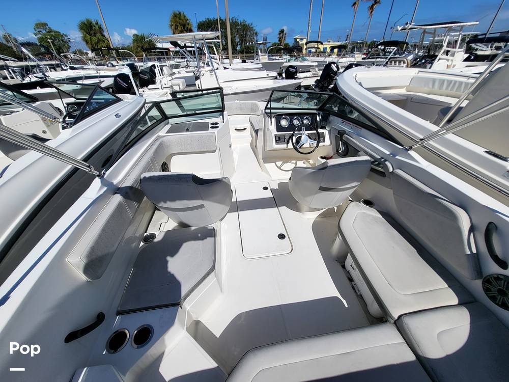 Slide: The Image of Sea Ray SPX 210 OB 2020 - 14889628