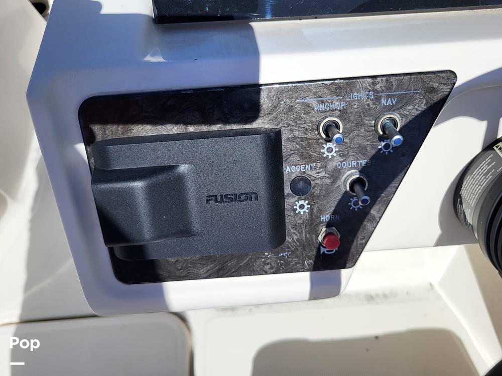 Slide: The Image of Sea Ray SPX 210 OB 2020 - 14889662