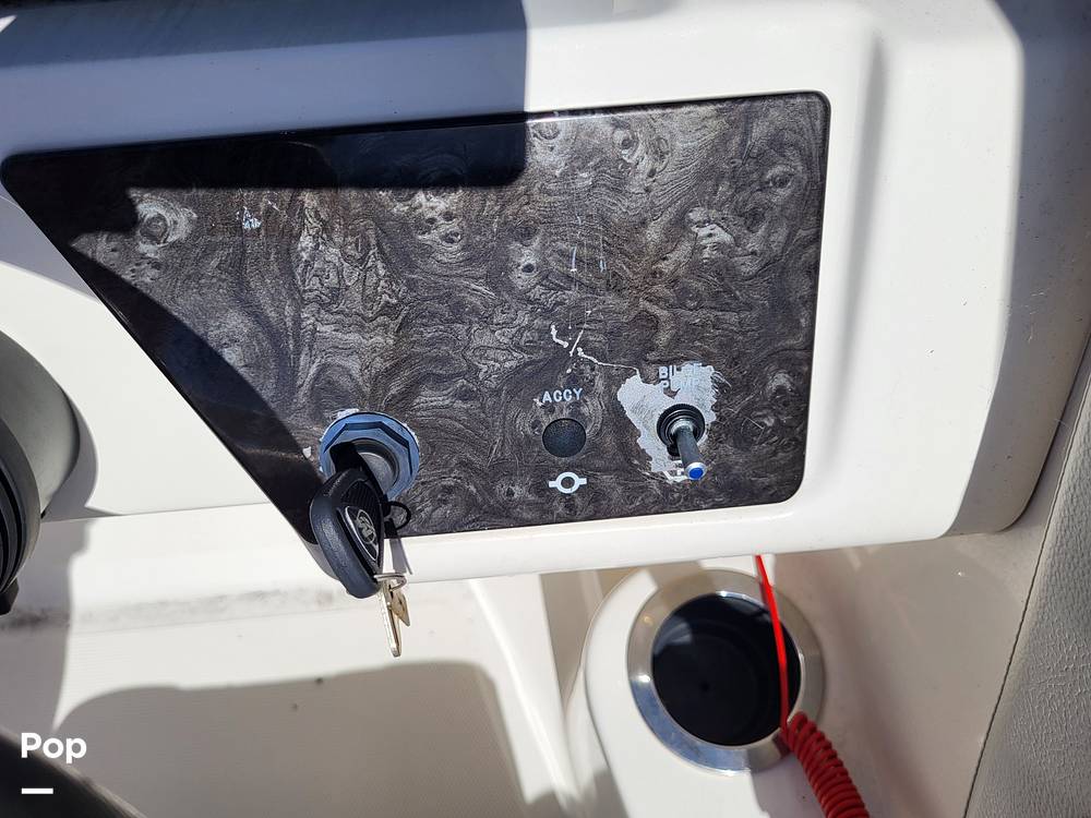 Slide: The Image of Sea Ray SPX 210 OB 2020 - 14889666