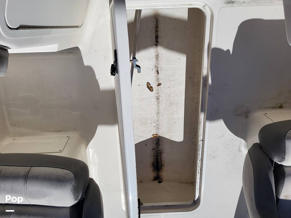 Slide: The Image of Sea Ray SPX 210 OB 2020 - 14889675